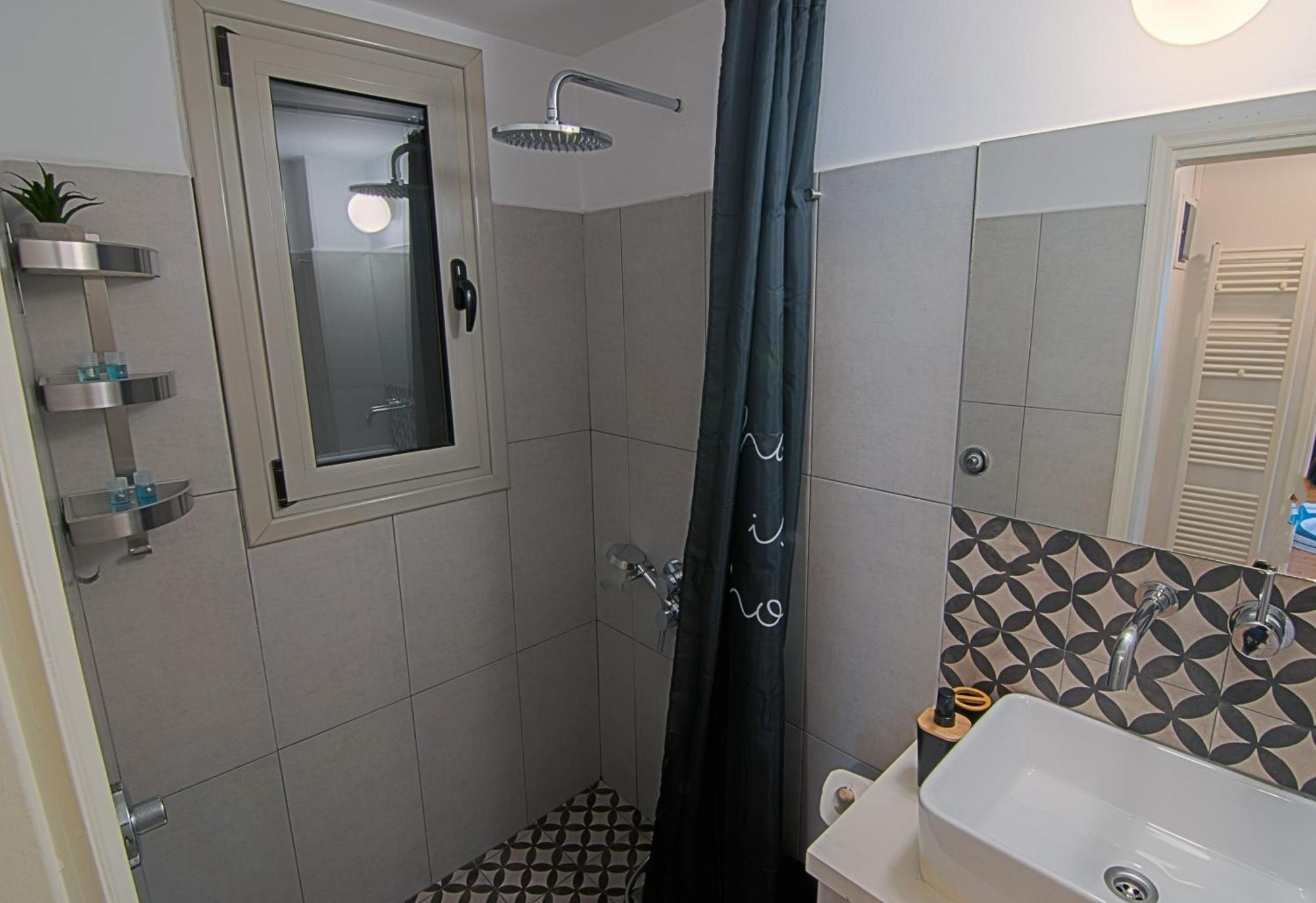 Exarcheia Urban Studio Apartment Athen Exterior foto